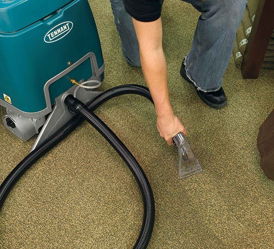 E5 Compact Low-Profile Carpet Extractor alt 15